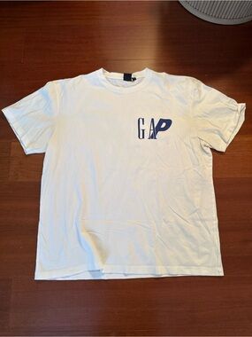 PALACE x Gap White Short-Sleeve Tee with Navy Logo